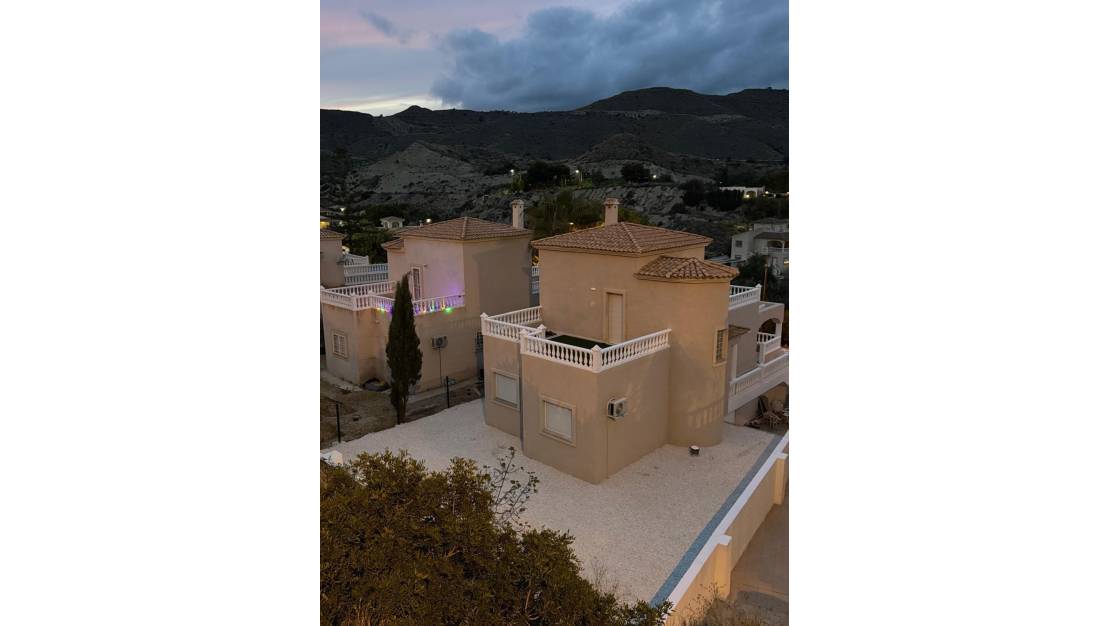 Sale - Villa - Campello - El Campello - Campello - El Campello Centro