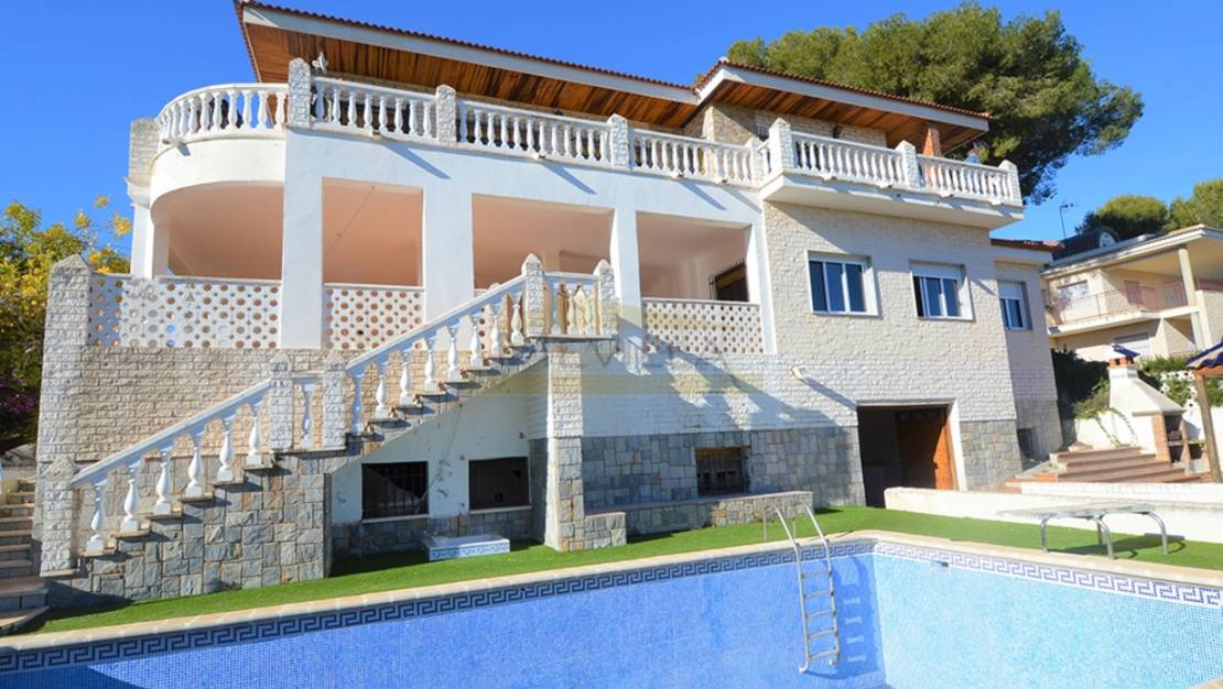 Sale - Villa - Campoamor