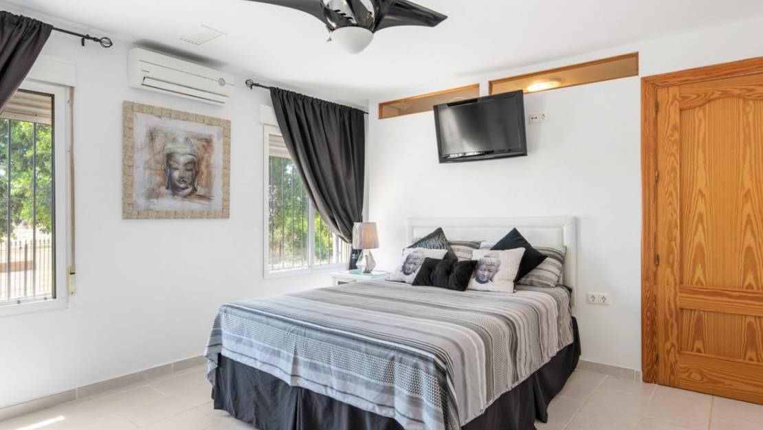 Sale - Villa - Catral - Catral Centro