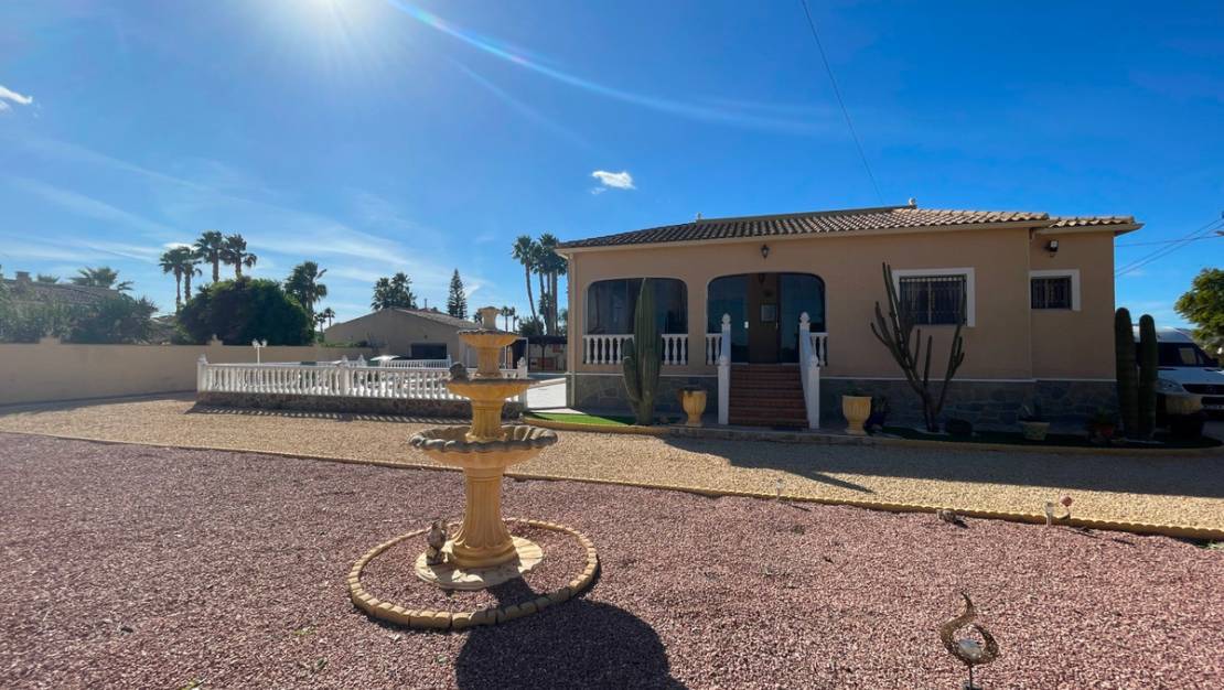 Sale - Villa - Catral - Catral Centro