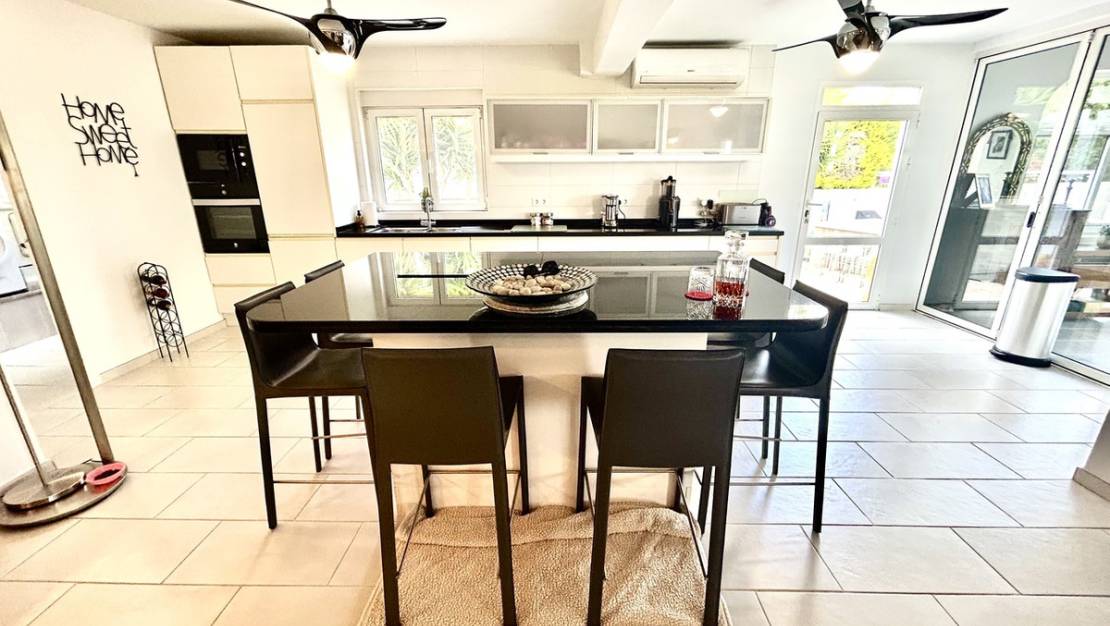 Sale - Villa - Catral - Catral Centro