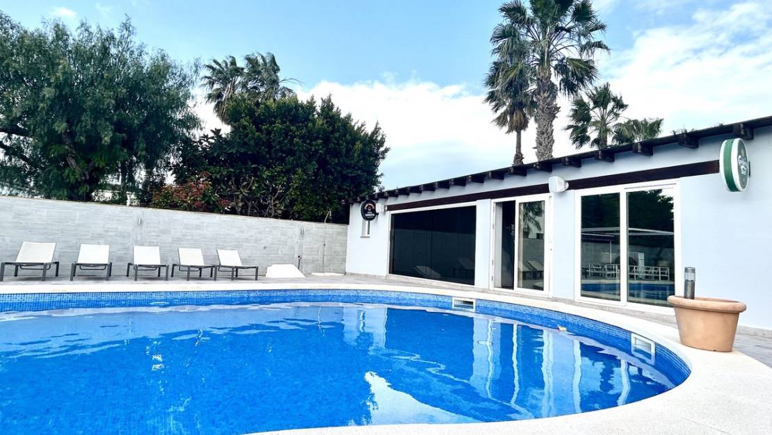 Sale - Villa - Catral - Catral Centro