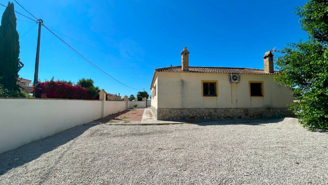 Sale - Villa - Catral - Catral Centro