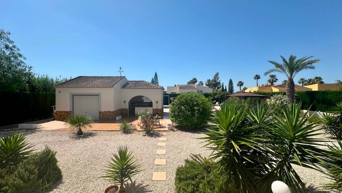 Sale - Villa - Catral - Catral Centro