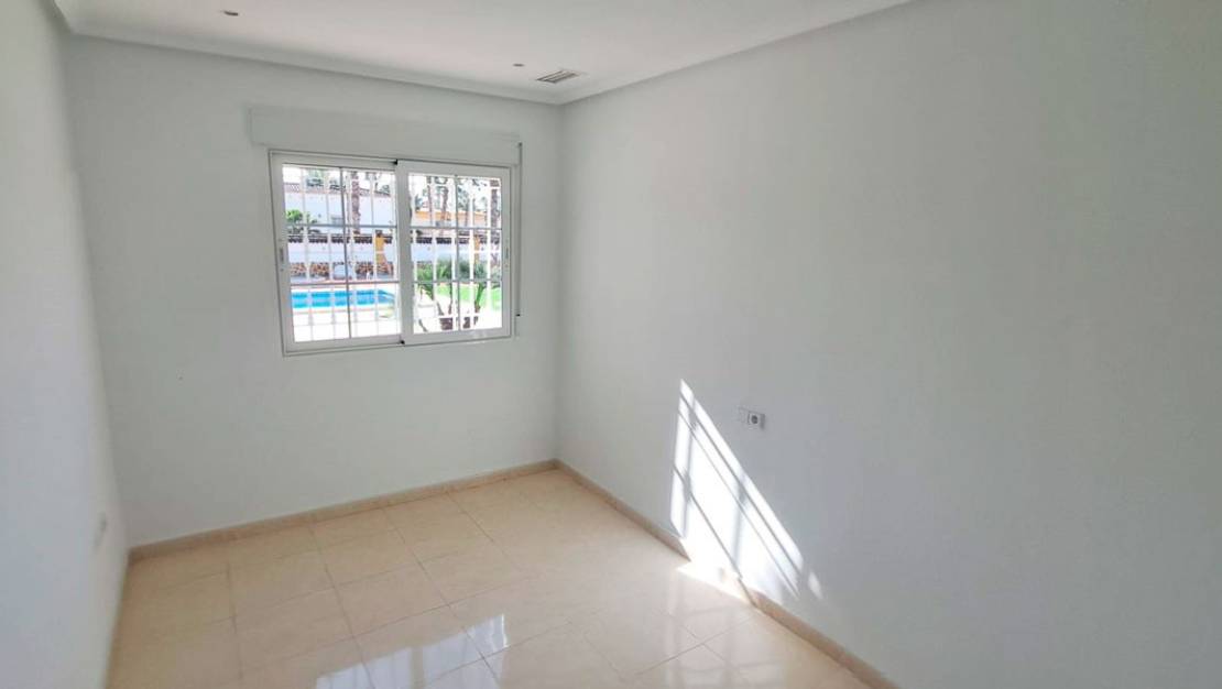 Sale - Villa - Catral - Catral Centro