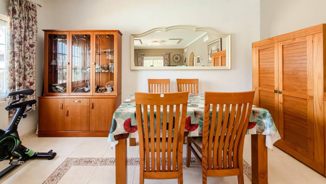 Sale - Villa - Catral - Catral Centro