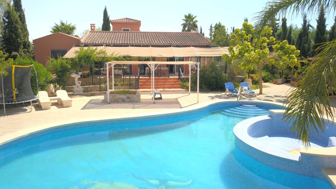 Sale - Villa - Catral - Catral Centro