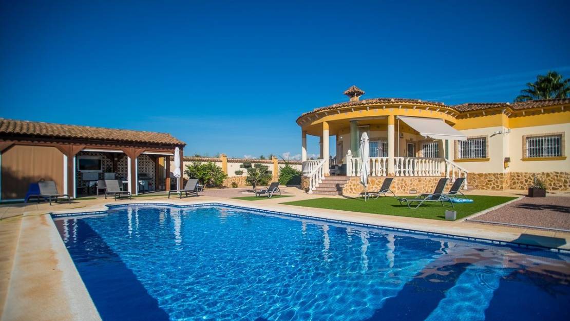 Sale - Villa - Catral - Catral Centro