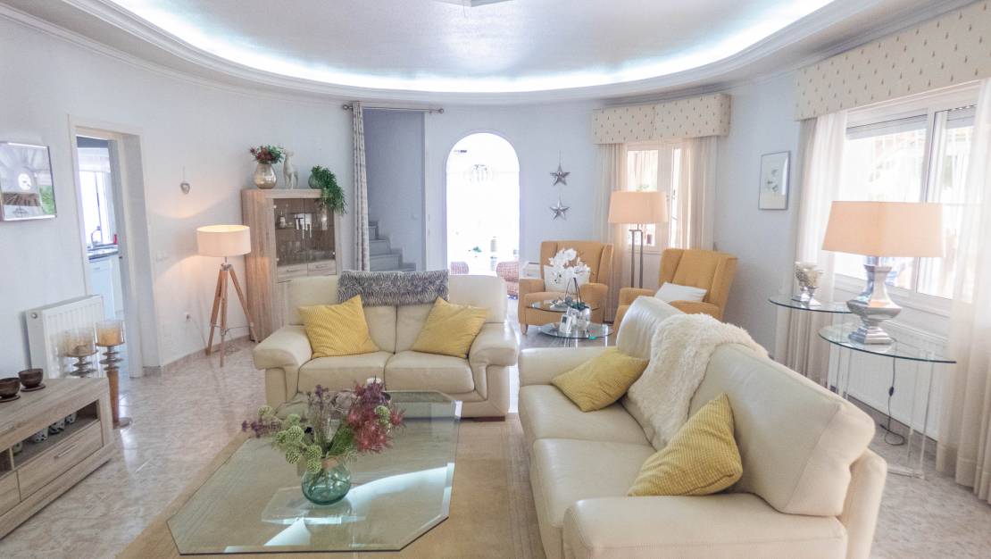Sale - Villa - Ciudad Quesada