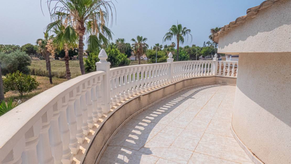 Sale - Villa - Ciudad Quesada