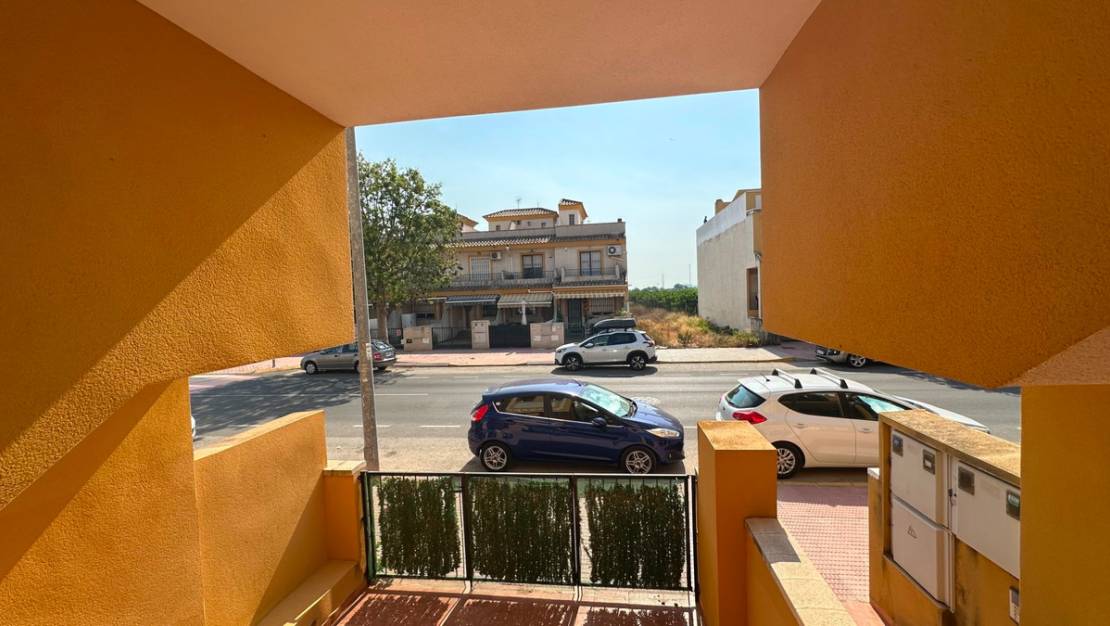 Sale - Villa - Daya Nueva - Daya Nueva Centro