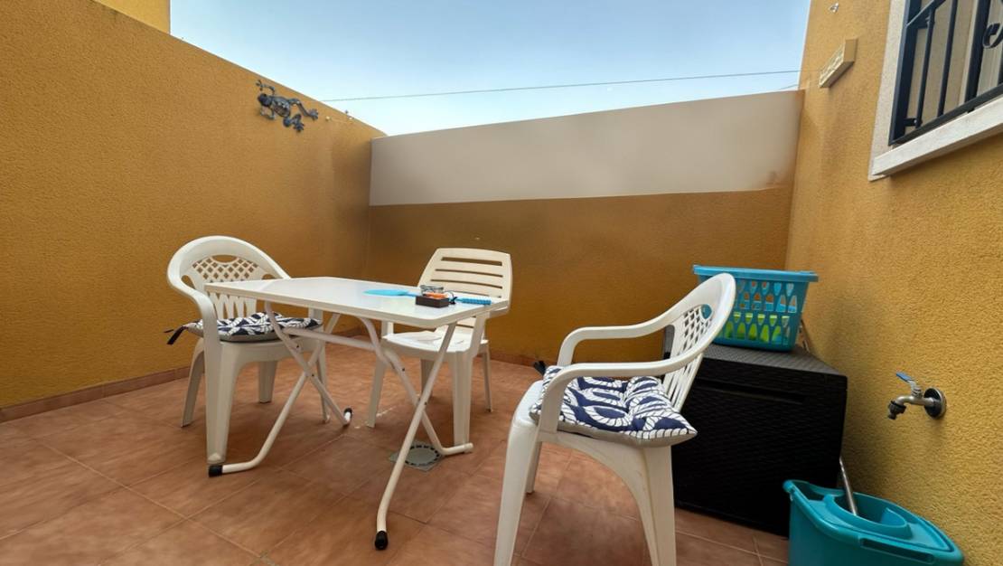 Sale - Villa - Daya Nueva - Daya Nueva Centro