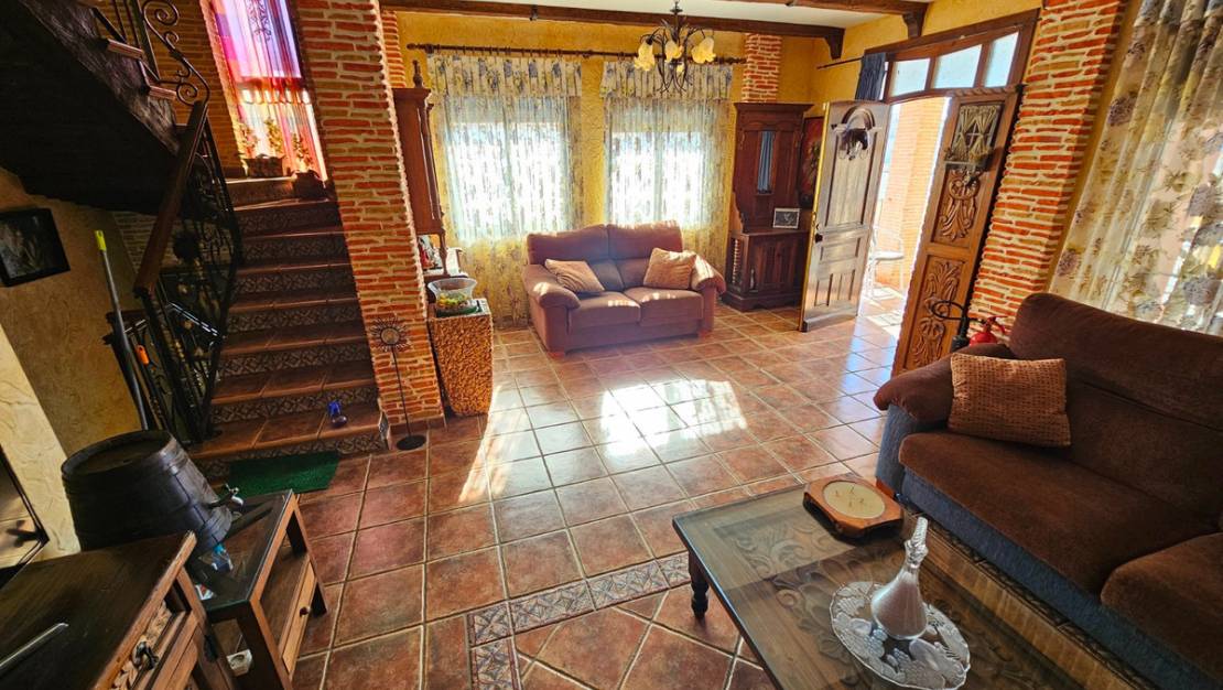 Sale - Villa - Daya Nueva - Daya Nueva Centro