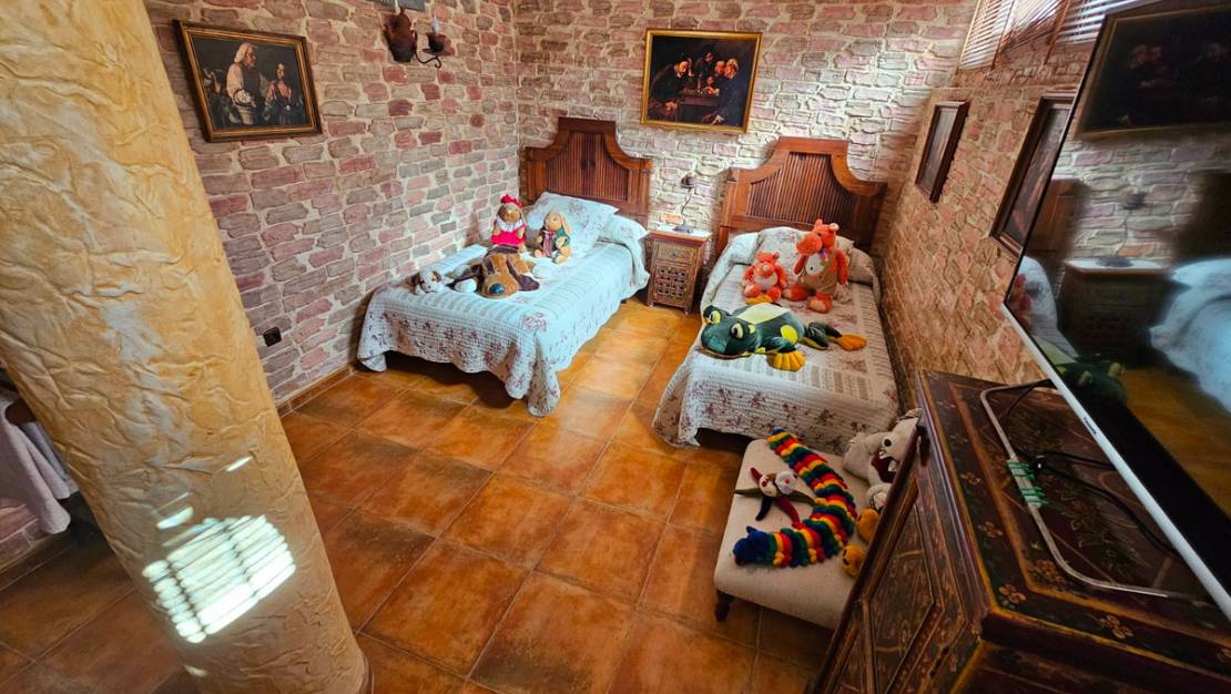 Sale - Villa - Daya Nueva - Daya Nueva Centro