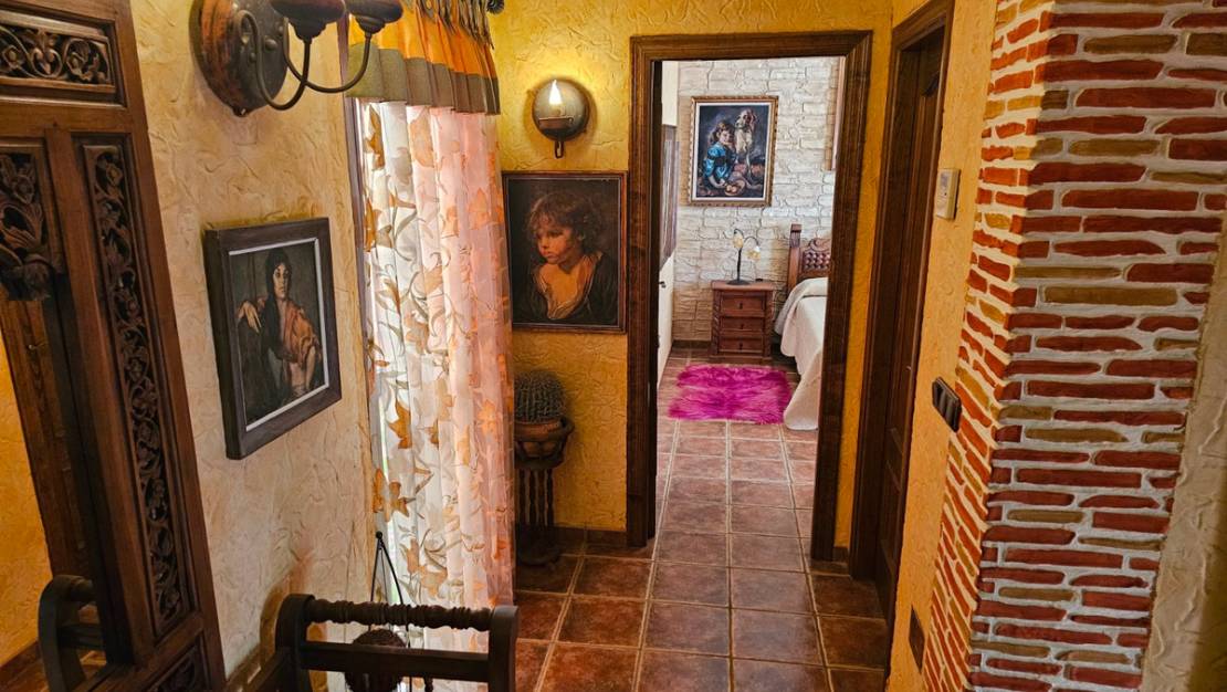 Sale - Villa - Daya Nueva - Daya Nueva Centro