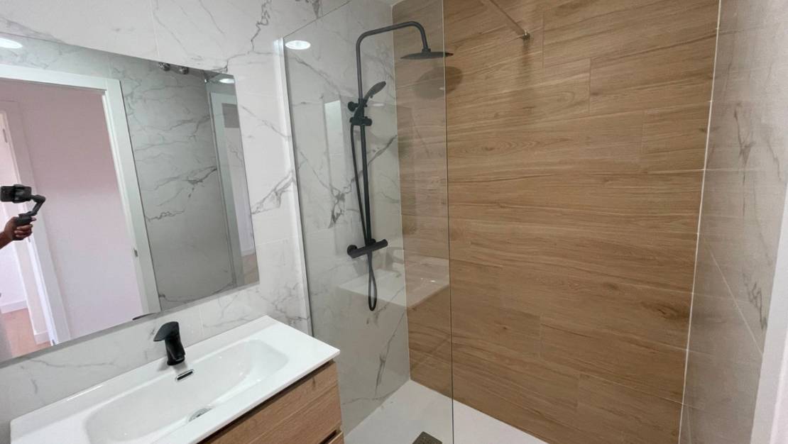 Sale - Villa - Daya Nueva - Daya Nueva Centro