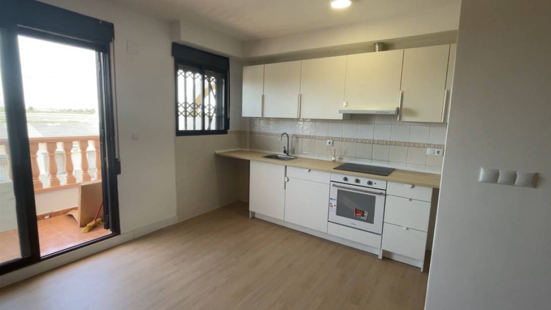 Sale - Villa - Daya Nueva - Daya Nueva Centro
