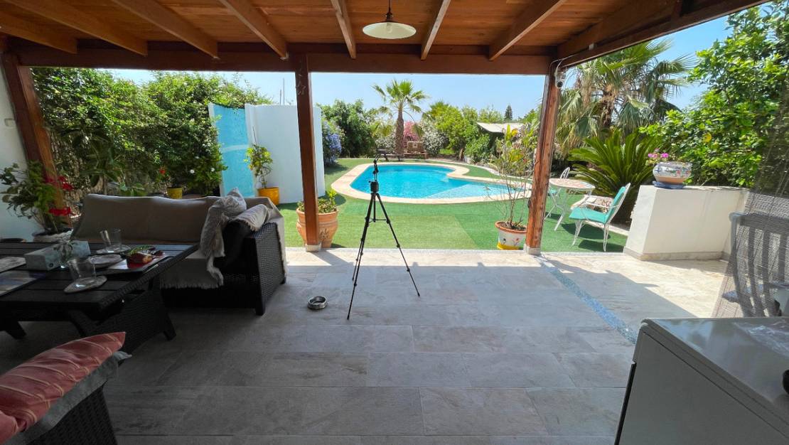 Sale - Villa - Daya Nueva - Daya Nueva Centro