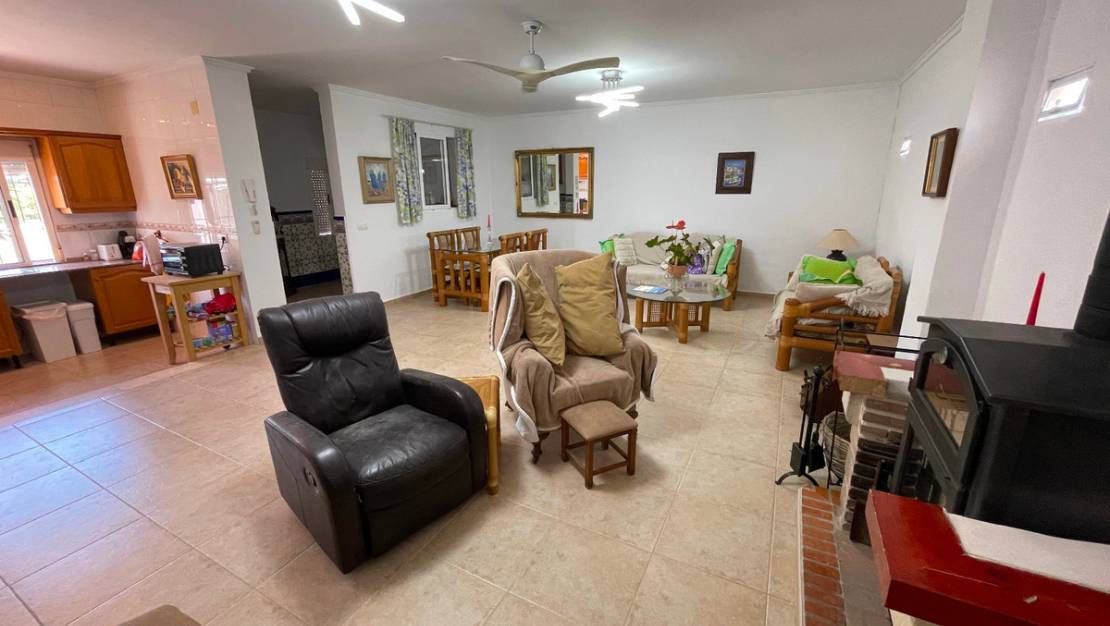 Sale - Villa - Daya Nueva - Daya Nueva Centro