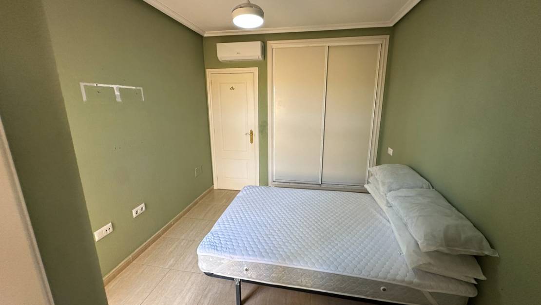 Sale - Villa - Daya Nueva - Daya Nueva Centro