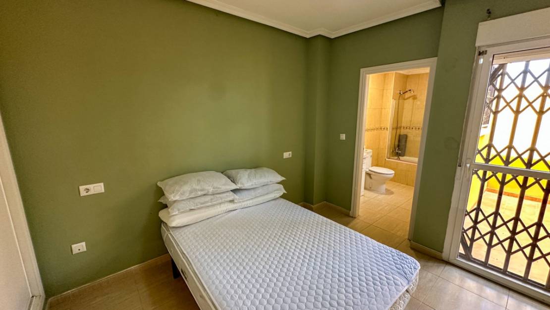 Sale - Villa - Daya Nueva - Daya Nueva Centro