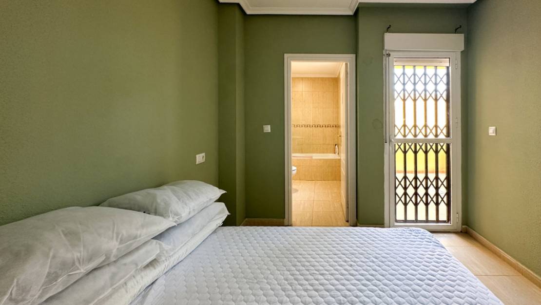 Sale - Villa - Daya Nueva - Daya Nueva Centro