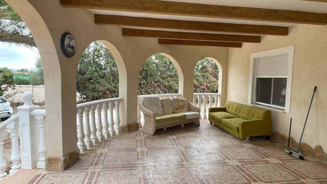 Sale - Villa - Daya Vieja - Daya Vieja Centro