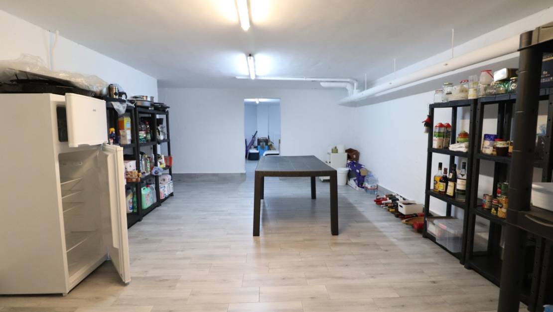 Sale - Villa - Daya Vieja - Daya Vieja Centro