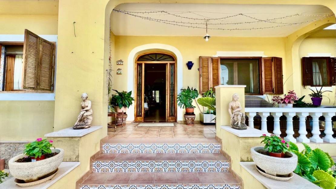 Sale - Villa - Daya Vieja