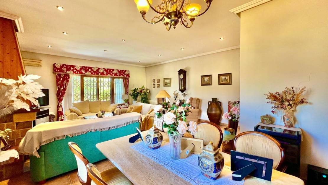 Sale - Villa - Daya Vieja