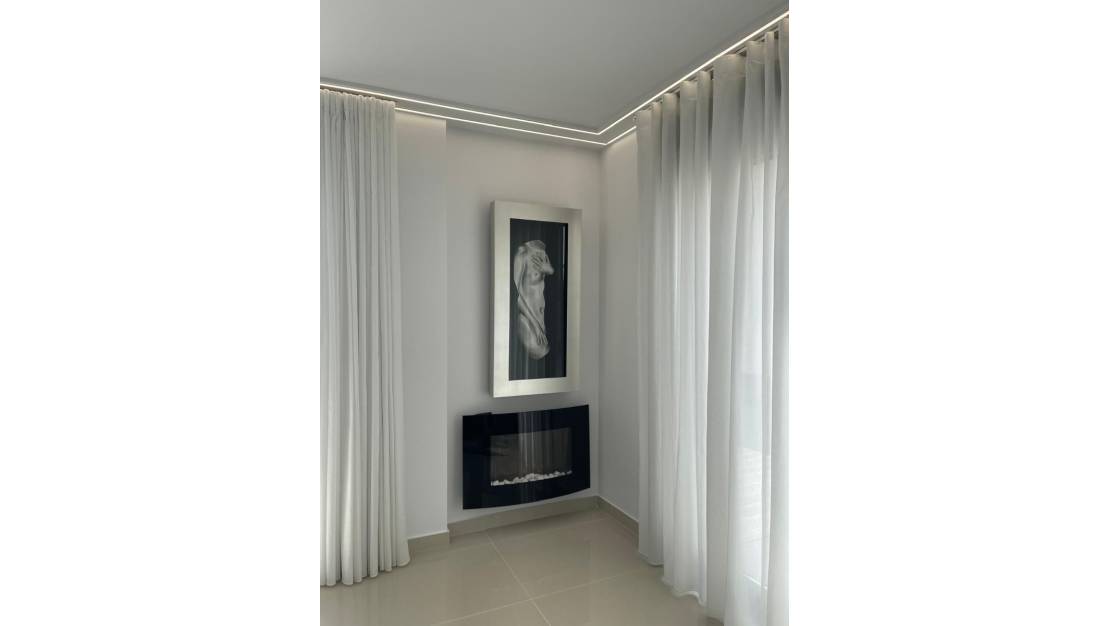 Sale - Villa de Lujo - San Miguel de Salinas - La Cañada