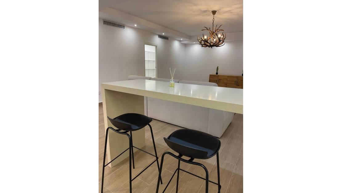 Sale - Villa de Lujo - San Miguel de Salinas - La Cañada
