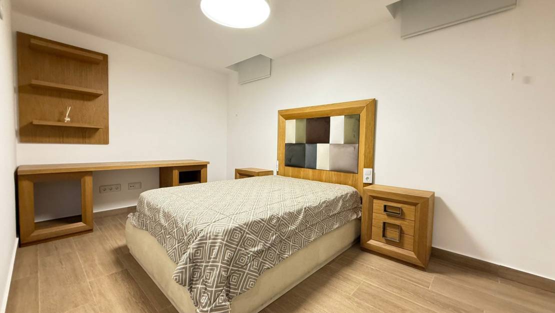 Sale - Villa de Lujo - San Miguel de Salinas - La Cañada
