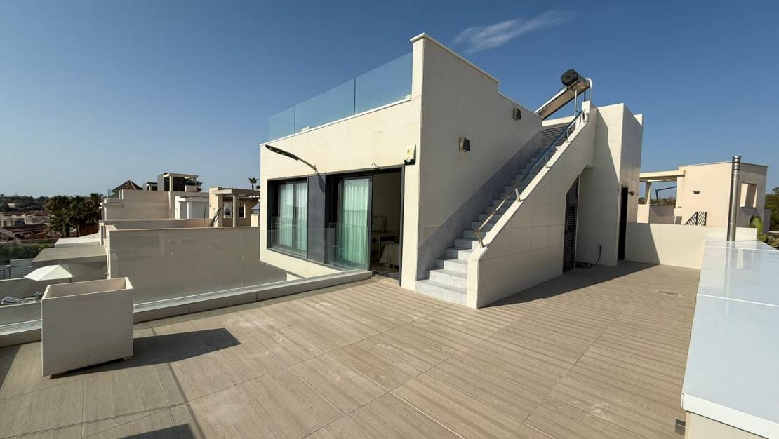 Sale - Villa de Lujo - San Miguel de Salinas - La Cañada