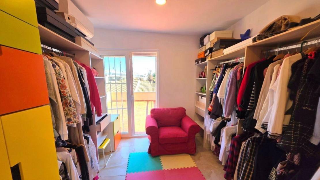 Sale - Villa - Dehesa de Campoamor - Campoamor