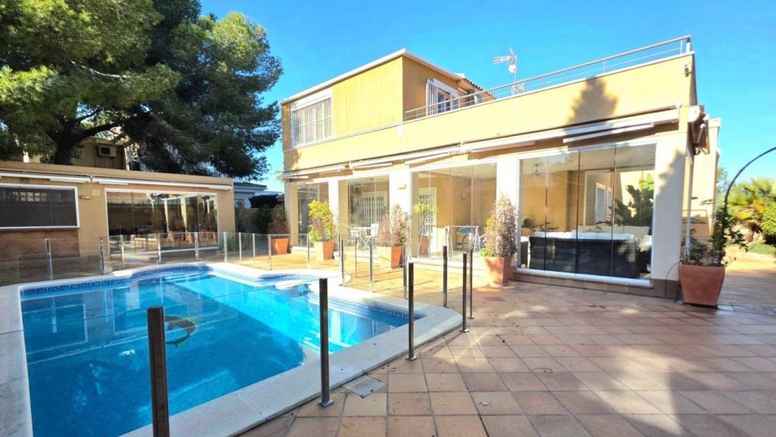 Sale - Villa - Dehesa de Campoamor - Campoamor