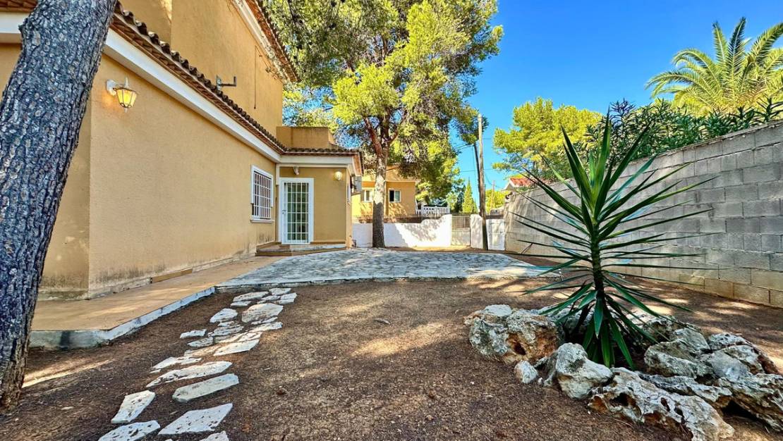 Sale - Villa - Denia - Denia Centro