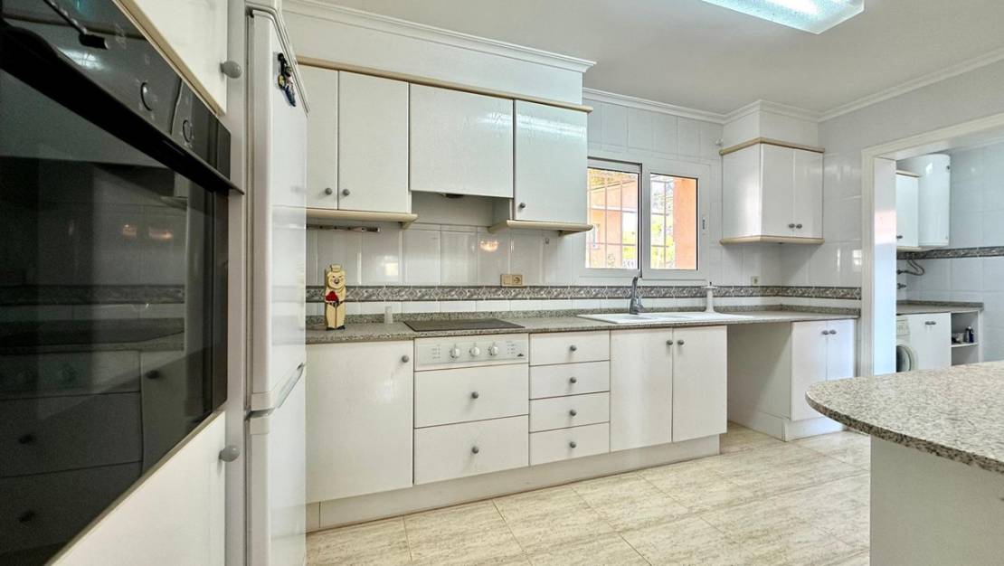 Sale - Villa - Denia - Denia Centro