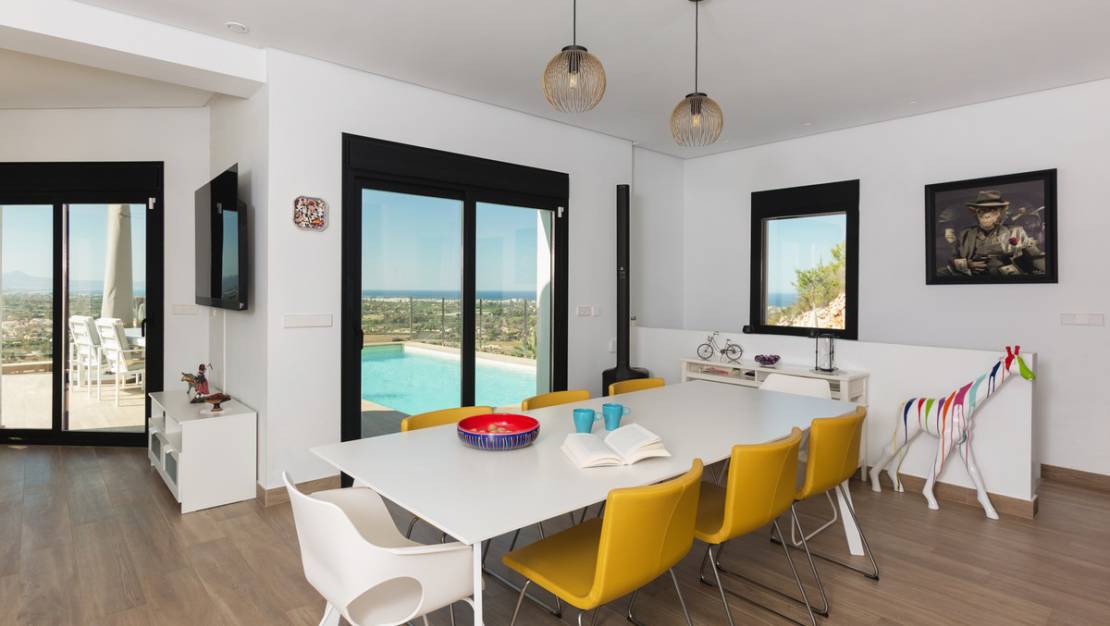 Sale - Villa - Denia - Denia Centro