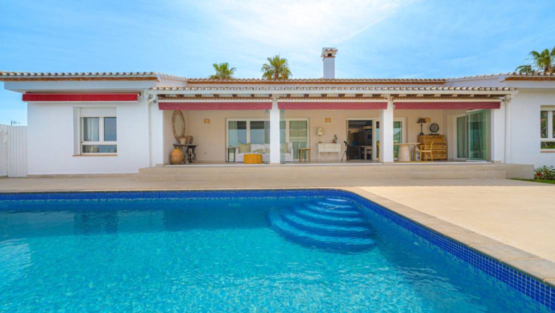 Sale - Villa - Denia - Denia Centro