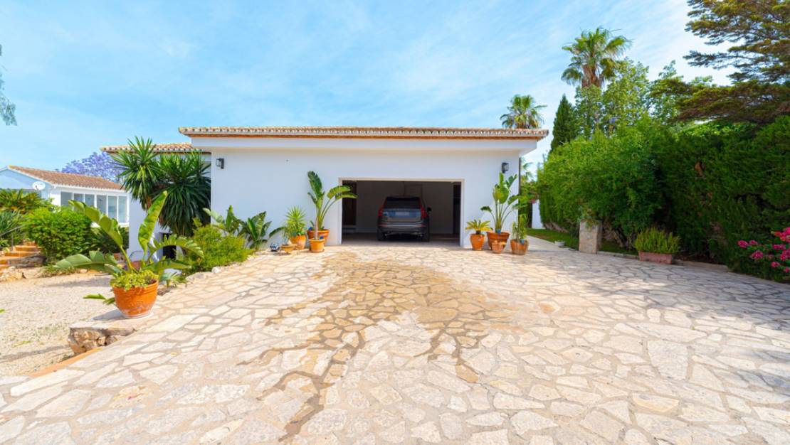 Sale - Villa - Denia - Denia Centro
