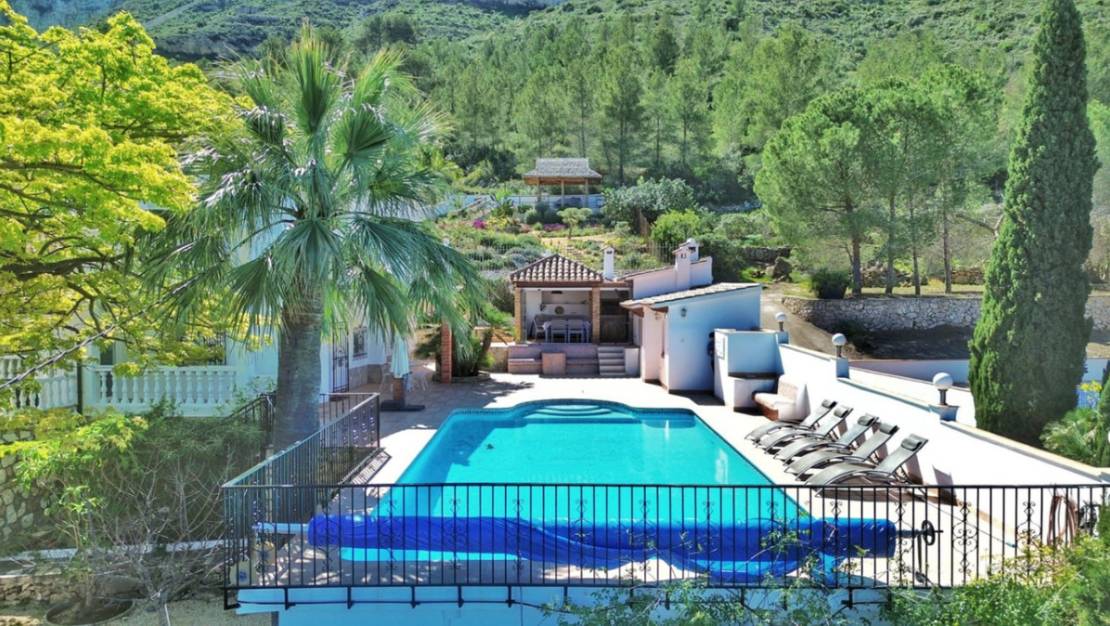 Sale - Villa - Denia - Denia Centro