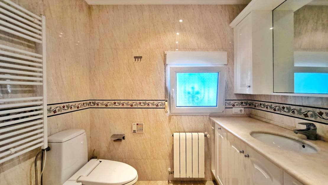 Sale - Villa - Denia - Denia Centro