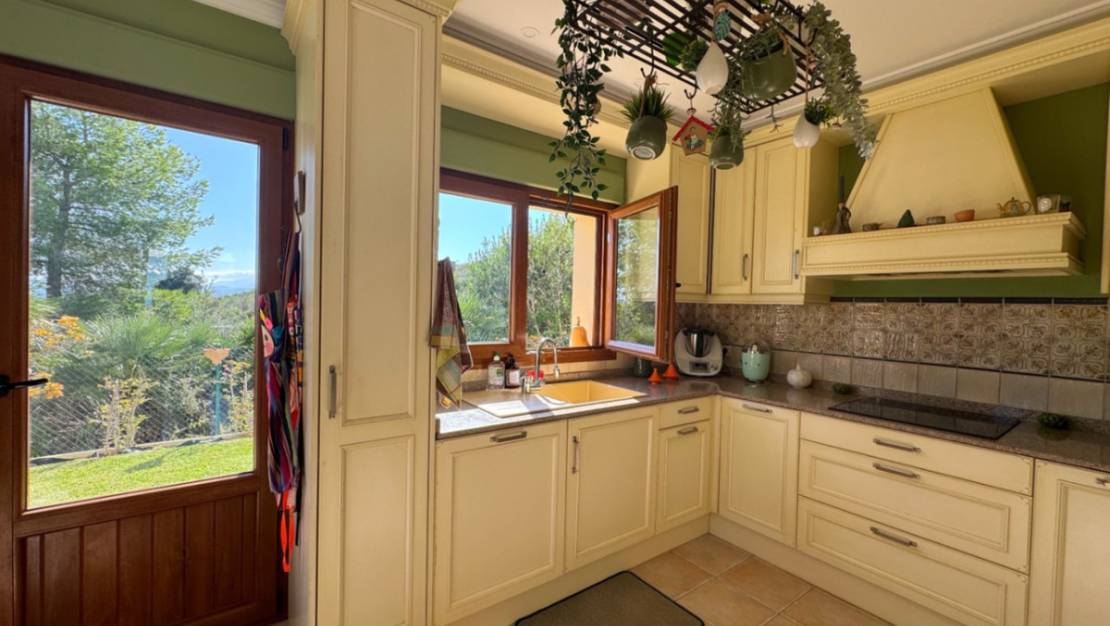 Sale - Villa - Denia - Denia Centro