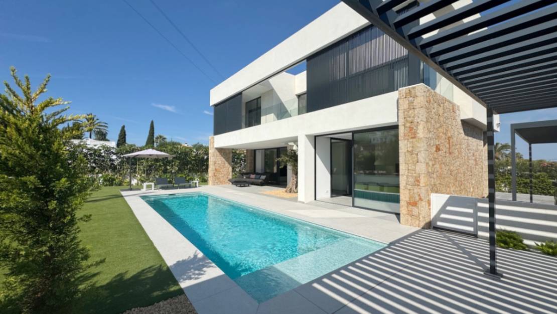 Sale - Villa - Denia - Denia Centro