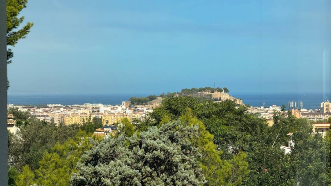 Sale - Villa - Denia - Denia Centro