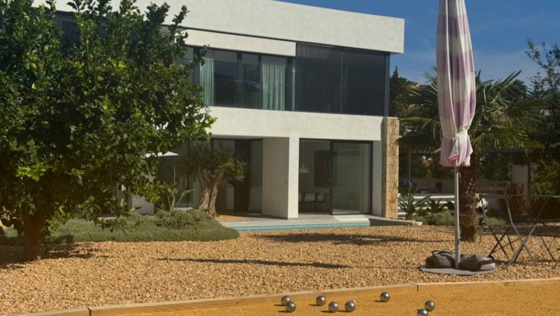 Sale - Villa - Denia - Denia Centro