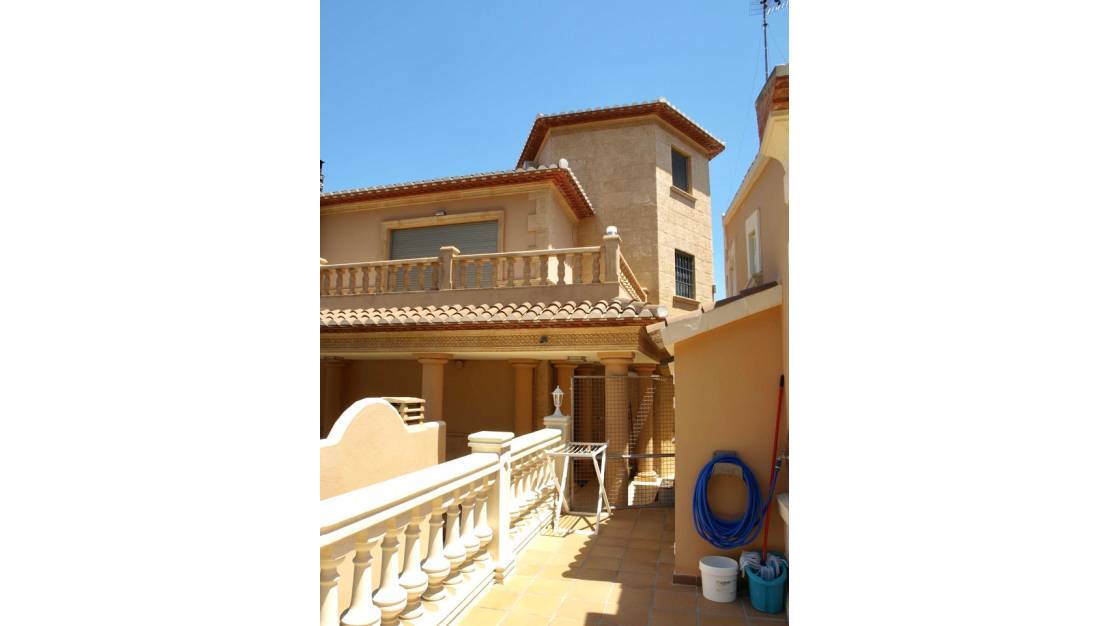 Sale - Villa - Denia - Denia Centro