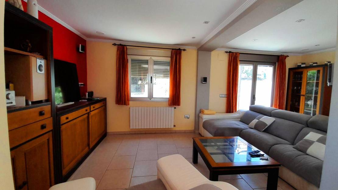 Sale - Villa - Denia - Denia Centro