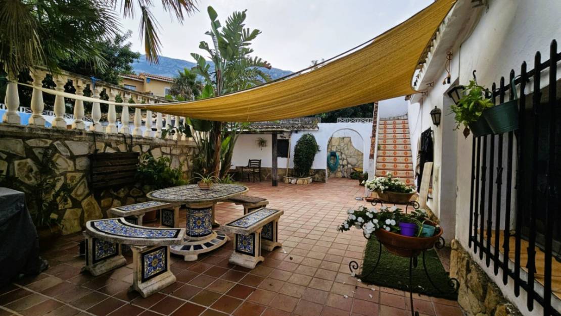 Sale - Villa - Denia - Denia Centro